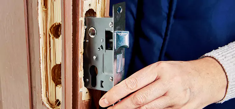 Garage Door Lock Replacement East Hemet